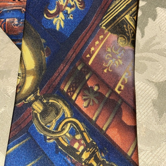 TIE MEN’S ITALIAN SILK TIE👕WORN ONCE👕 - Picture 2 of 3
